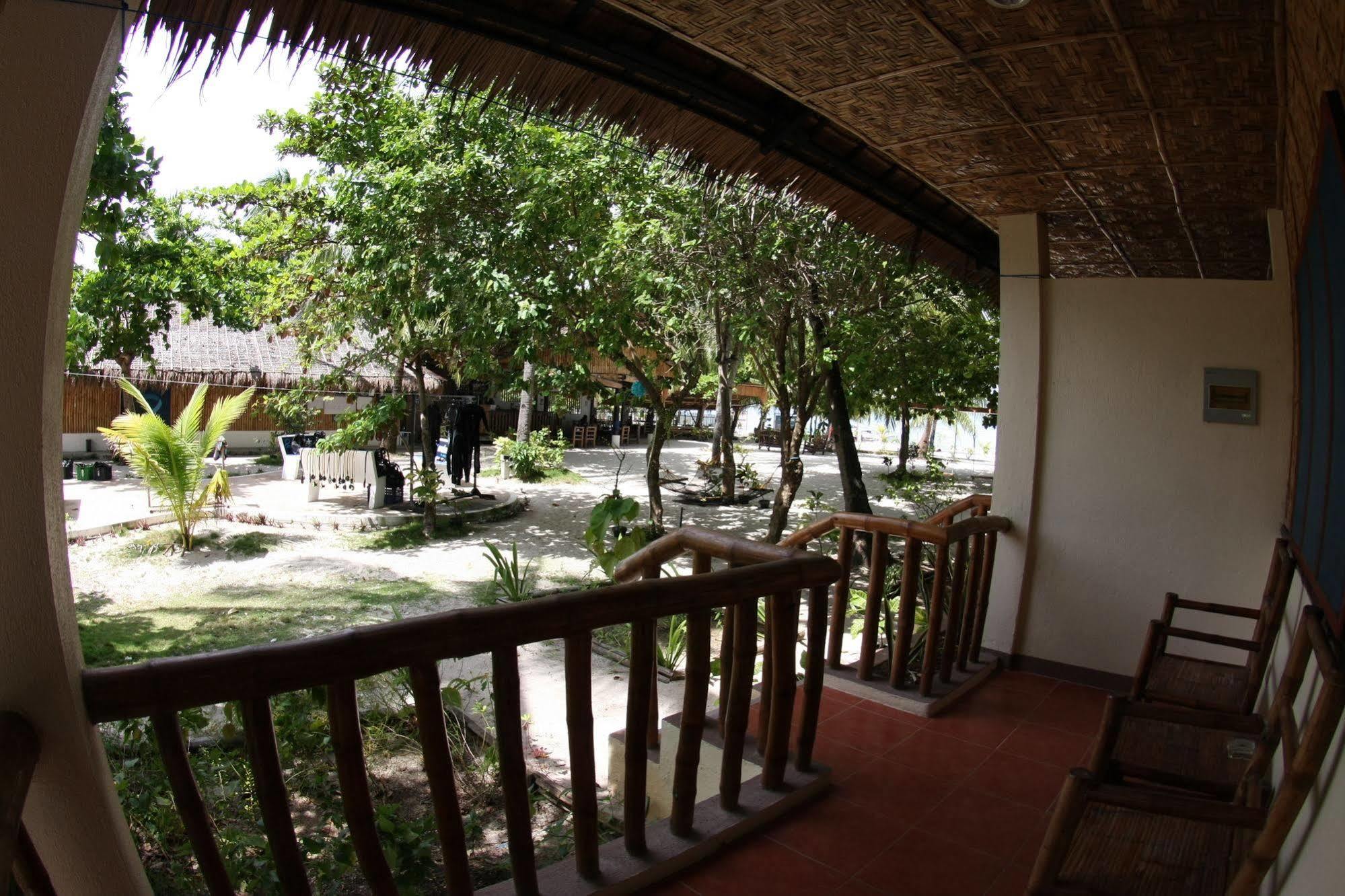 Evolution Dive And Beach Resort Insula Malapascua Exterior foto